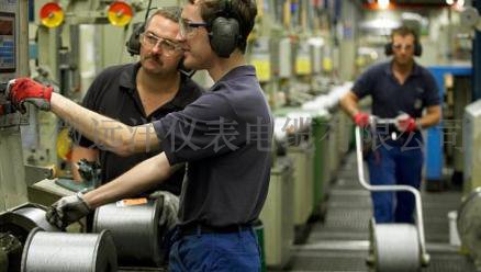 ���͸���ĸ߉���|�ɱ�